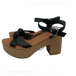 Universal Thread Valerie women’s black platform heel 7 1/2